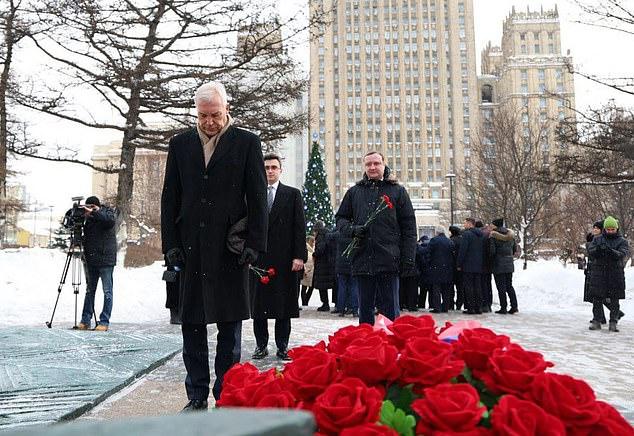 Russian spy orchestrated arson attacks on PM - then started wild conspiracy theory that it was revenge by two Ukrainian rent boys