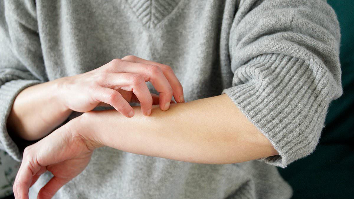 This is the silent condition I keep seeing on blood tests. It contributes to more deaths every year than breast and prostate cancer combined yet so many haven't heard of it... and itchy skin is the only clue: DR PHILIPPA KAYE